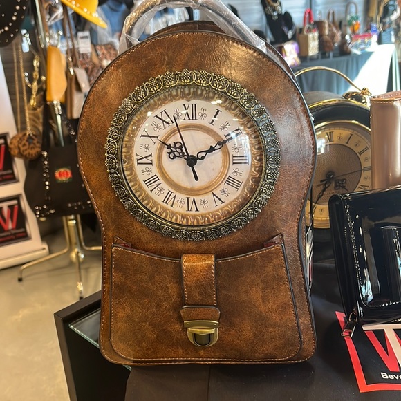 Clock Shoulder Bag